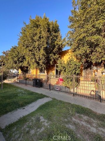 7700 Mckinley, Los Angeles, CA 90001