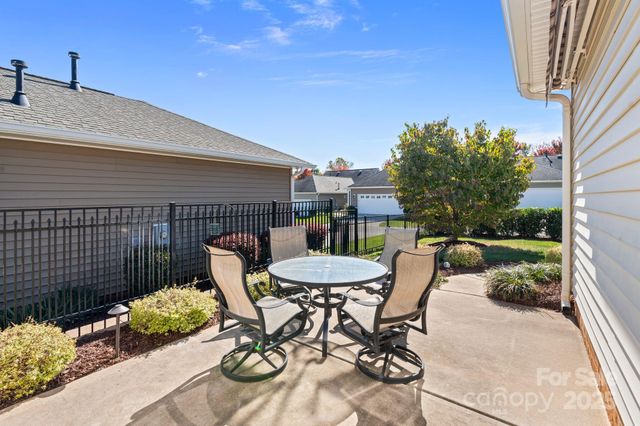 18134 Ebenezer Drive, Cornelius, NC 28031