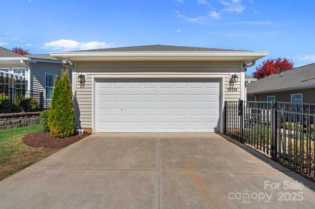 18134 Ebenezer Drive, Cornelius, NC 28031