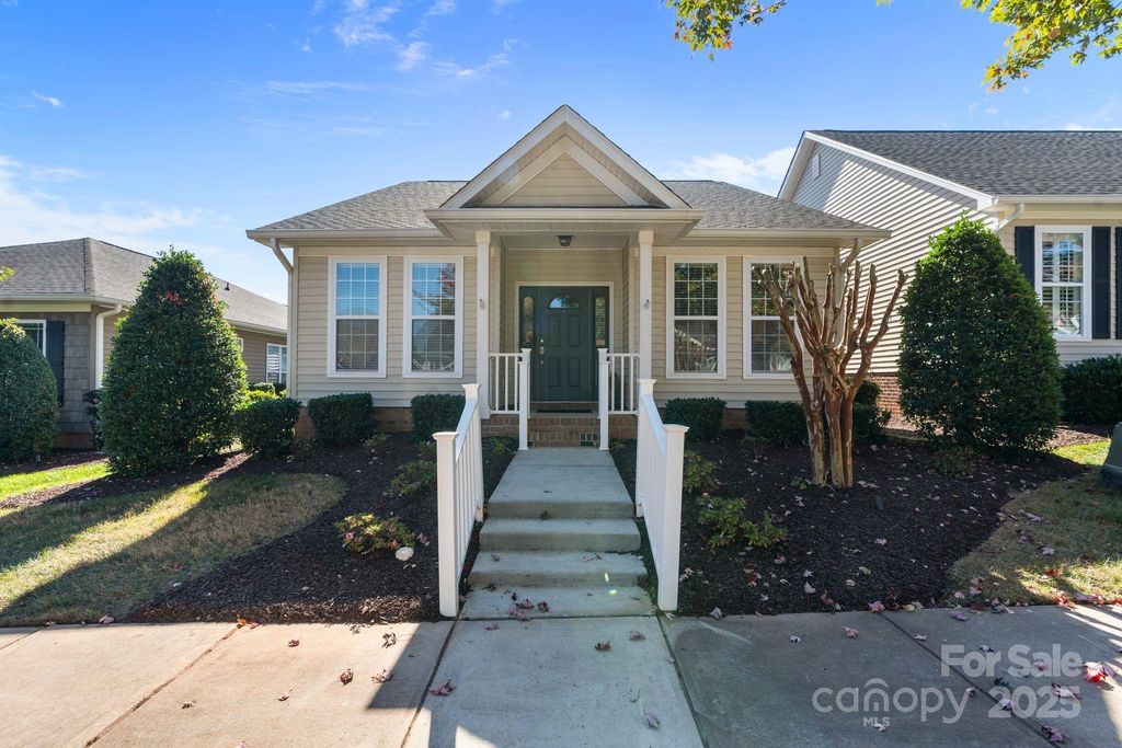 18134 Ebenezer Drive, Cornelius, NC 28031