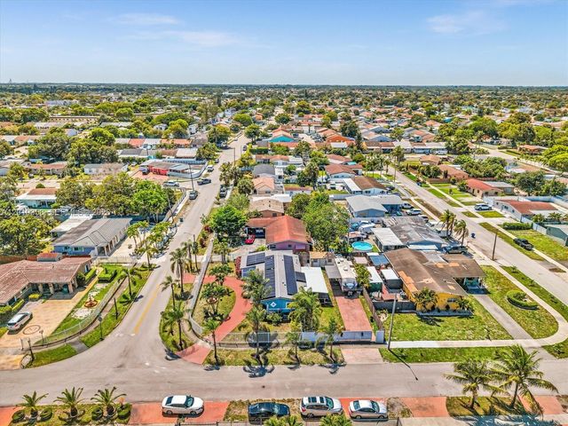 4301 NW 185th St, Miami Gardens, FL 33055