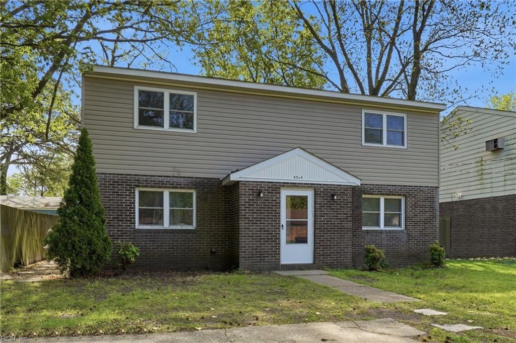 9554 Lakeside DR, Norfolk, VA 23503
