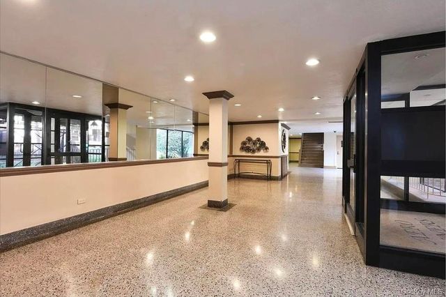 105-37 64th Avenue 3C, Forest Hills, NY 11375