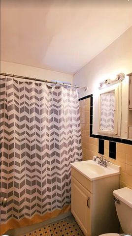 105-37 64th Avenue 3C, Forest Hills, NY 11375