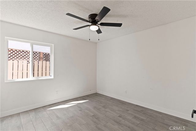 1529 Apple Creek, Perris, CA 92571