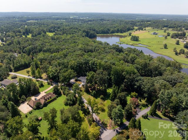 159 Silver Fox Lane, Tryon, NC 28782