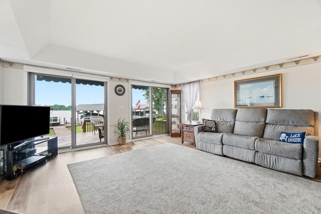 3250 South Bank Road NE, Millersport, OH 43046