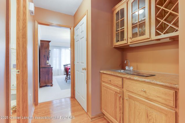 6125 Brooks Landing, Dimondale, MI 48821