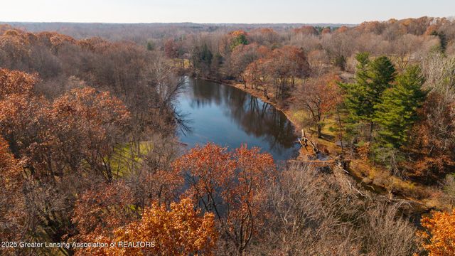 6125 Brooks Landing, Dimondale, MI 48821