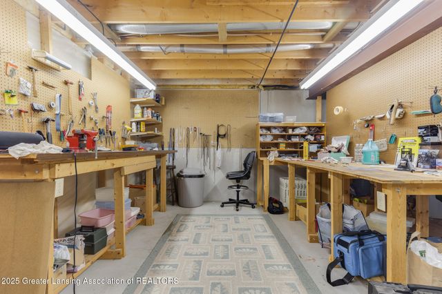 6125 Brooks Landing, Dimondale, MI 48821