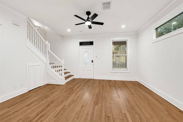 919 W 25th Street A, Houston, TX 77008