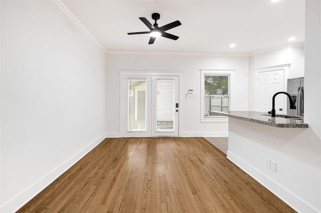 919 W 25th Street A, Houston, TX 77008