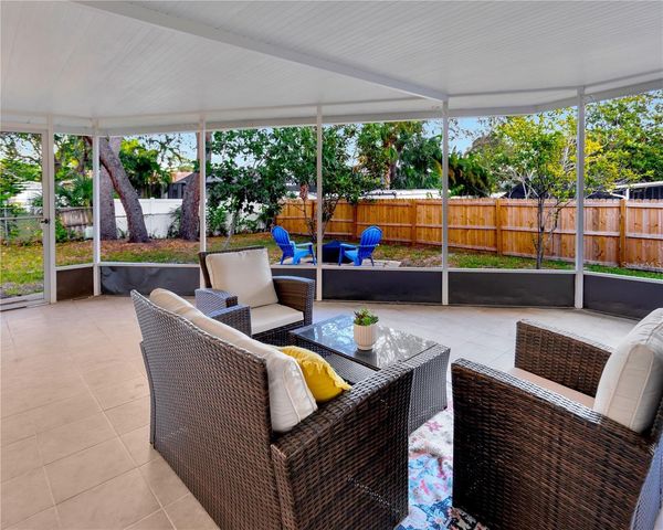1414 GULF ROAD, Tarpon Springs, FL 34689