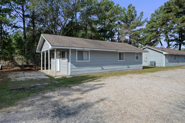 111 Cartwright Road, Conroe, TX 77301