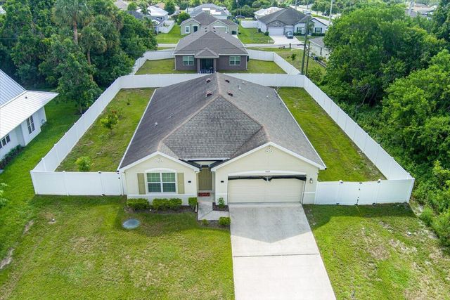 4589 SW Uleta Street, Port St. Lucie, FL 34953