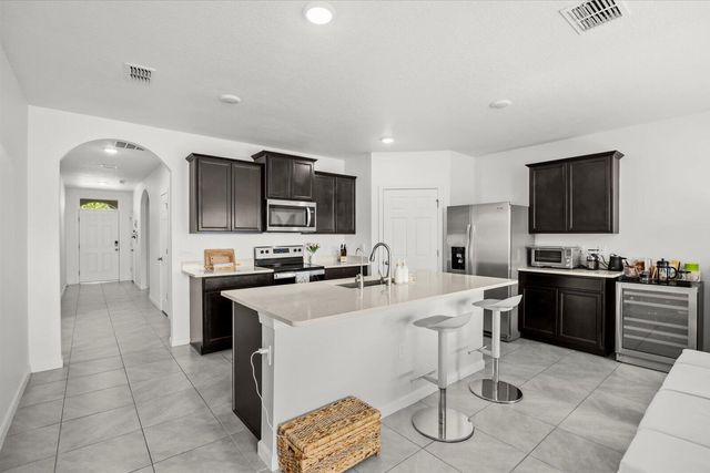 4589 SW Uleta Street, Port St. Lucie, FL 34953