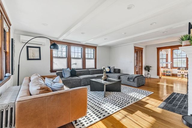 711 Webster Street, Needham, MA 02492