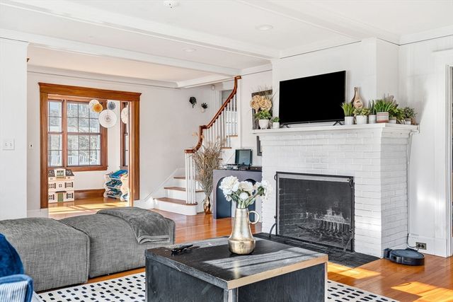 711 Webster Street, Needham, MA 02492