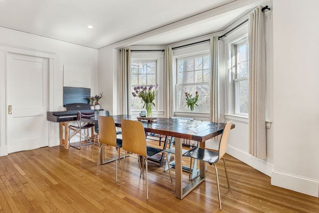 711 Webster Street, Needham, MA 02492