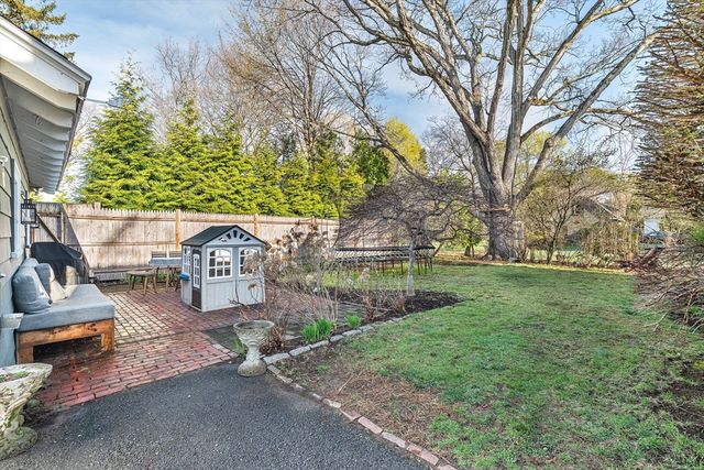 711 Webster Street, Needham, MA 02492