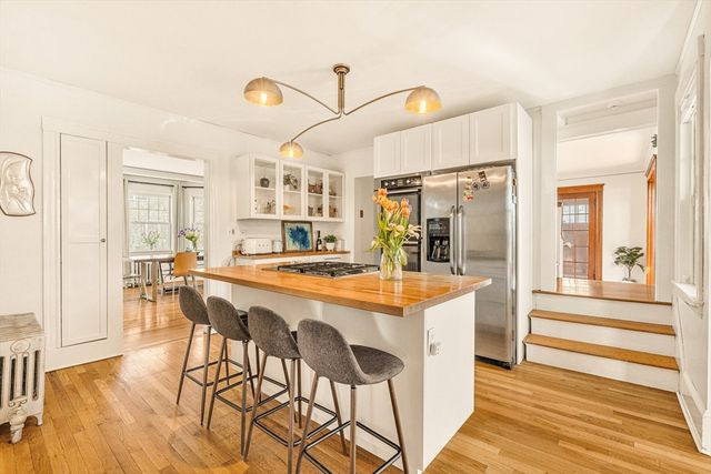 711 Webster Street, Needham, MA 02492