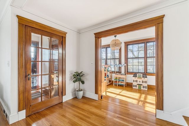 711 Webster Street, Needham, MA 02492