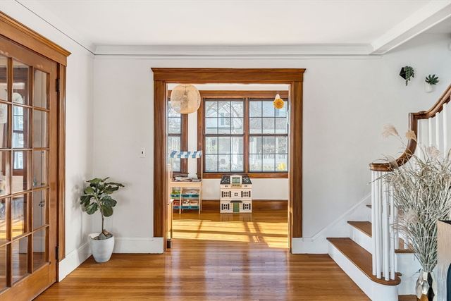 711 Webster Street, Needham, MA 02492