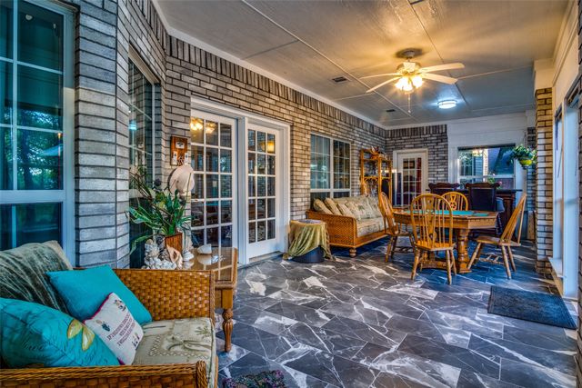 12215 Lake Forest Drive, Azle, TX 76020