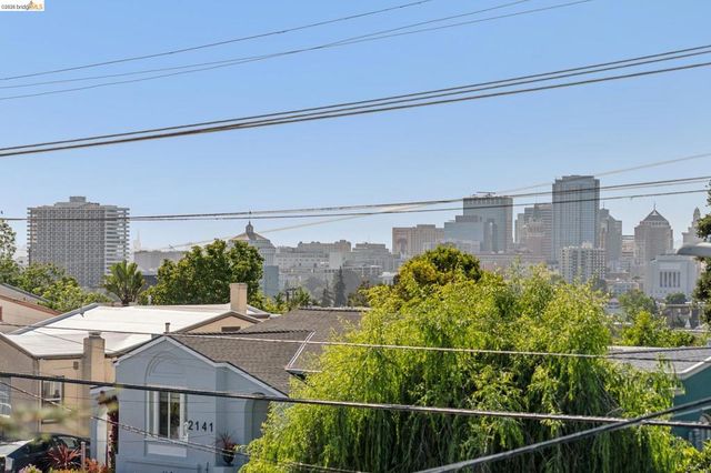 710 E 22nd St 303, Oakland, CA 94606