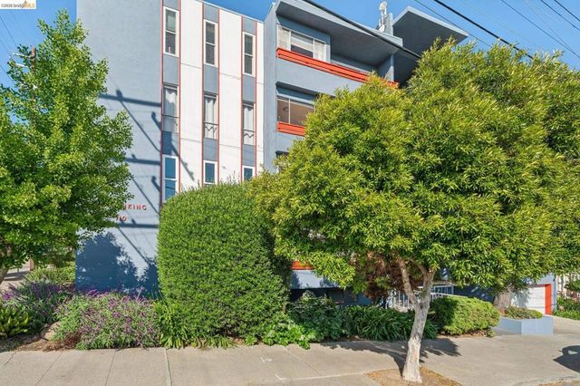 710 E 22nd St 303, Oakland, CA 94606