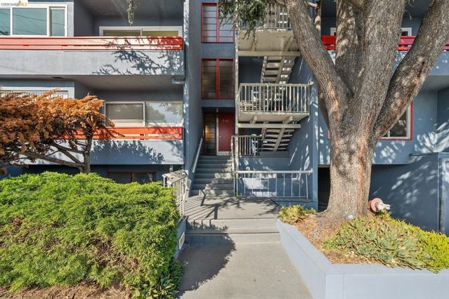 710 E 22nd St 303, Oakland, CA 94606