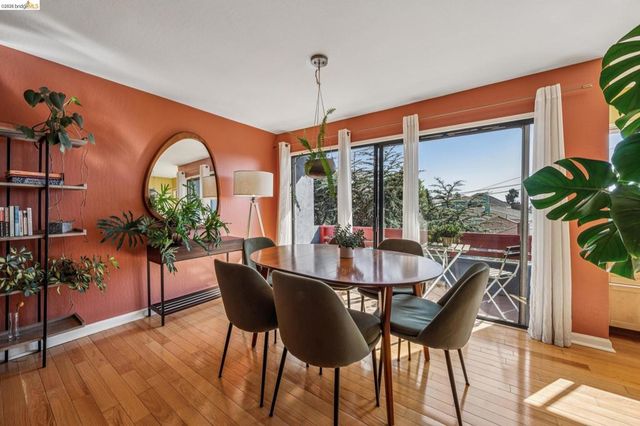 710 E 22nd St 303, Oakland, CA 94606