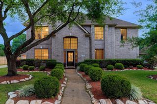 1214 Peregrine Drive, Friendswood, TX 77546