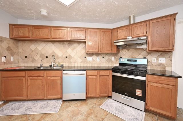 3551 Santa Rosa Lane, Sugar Land, TX 77478