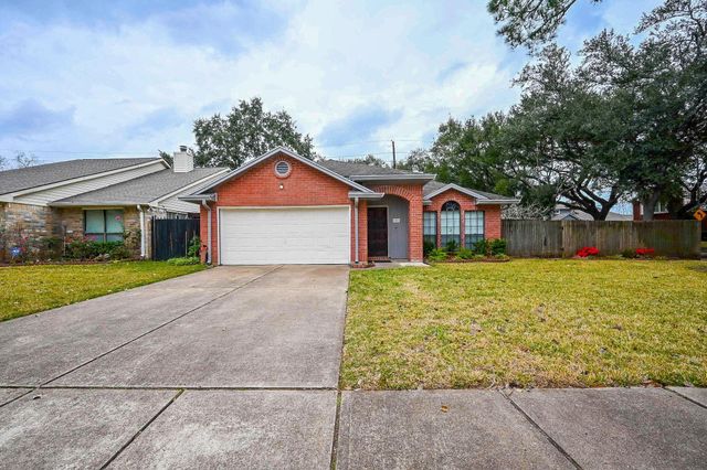 3551 Santa Rosa Lane, Sugar Land, TX 77478