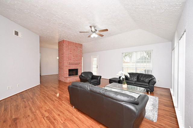 3551 Santa Rosa Lane, Sugar Land, TX 77478