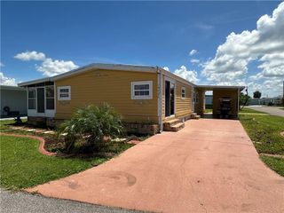 14700 Patrick Henry RD, North Fort Myers, FL 33917