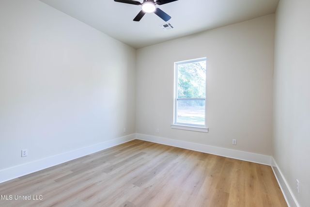 6 Valley View Drive, Carriere, MS 39426