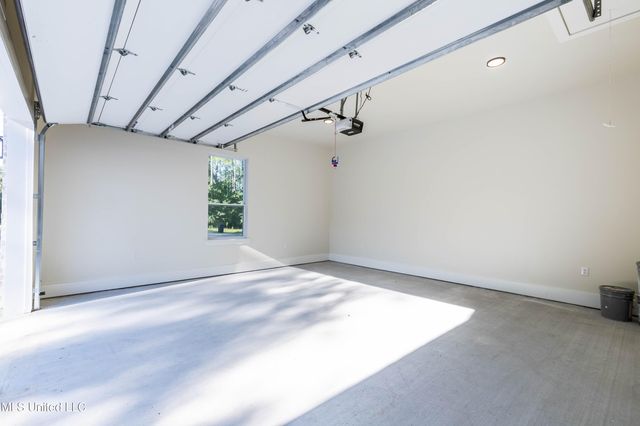 6 Valley View Drive, Carriere, MS 39426