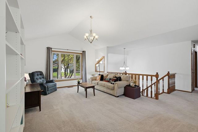 14600 Hallmark Drive, Apple Valley, MN 55124