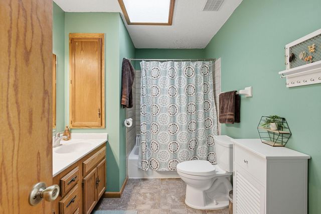 14600 Hallmark Drive, Apple Valley, MN 55124