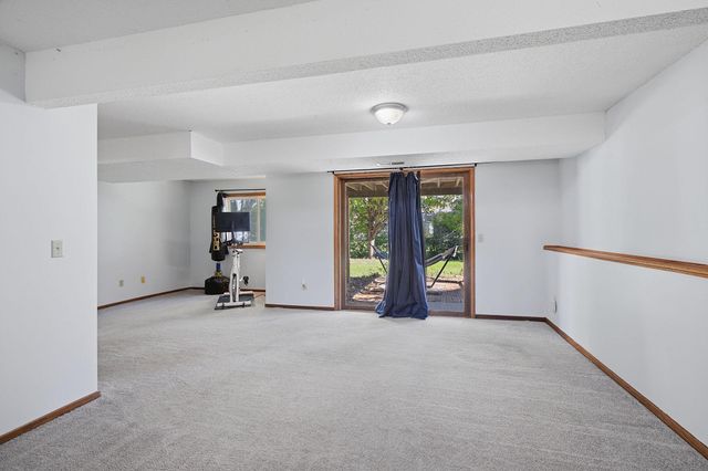 14600 Hallmark Drive, Apple Valley, MN 55124