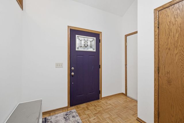 14600 Hallmark Drive, Apple Valley, MN 55124