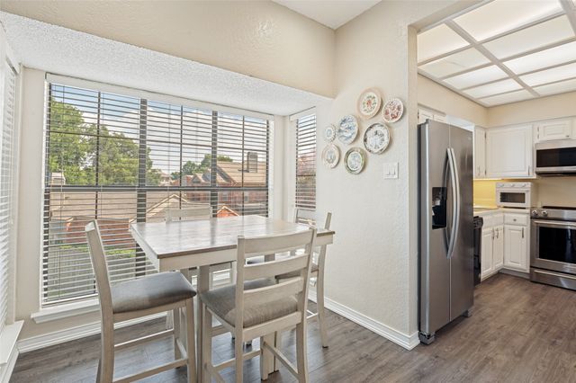 411 Pebble Way 248, Arlington, TX 76006