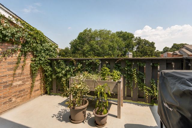 411 Pebble Way 248, Arlington, TX 76006