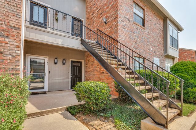 411 Pebble Way 248, Arlington, TX 76006