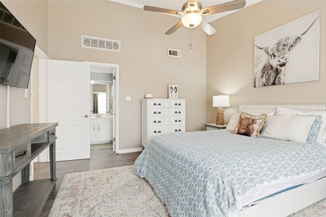 411 Pebble Way 248, Arlington, TX 76006