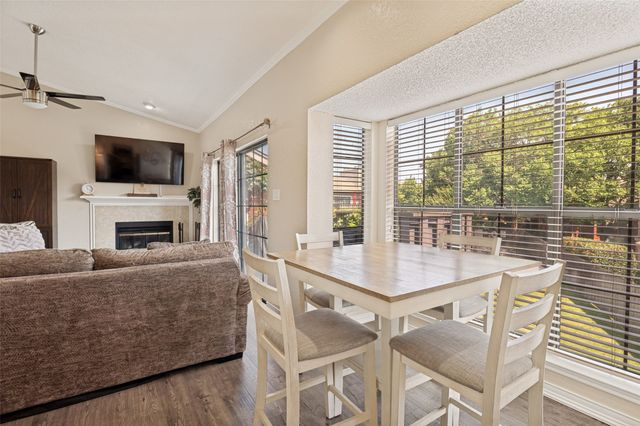 411 Pebble Way 248, Arlington, TX 76006
