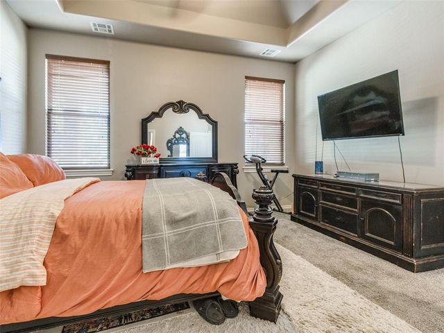 17820 Griffin Gate Drive, Edmond, OK 73012