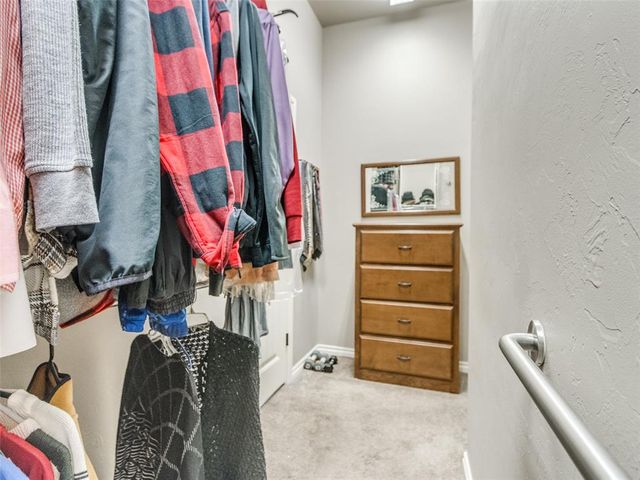 17820 Griffin Gate Drive, Edmond, OK 73012